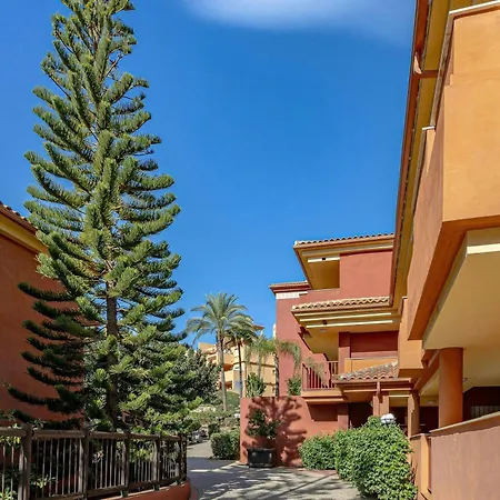 Piso De Ensueno En La Reserva De Apartment Marbella