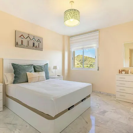 Piso De Ensueno En La Reserva De Apartment Marbella